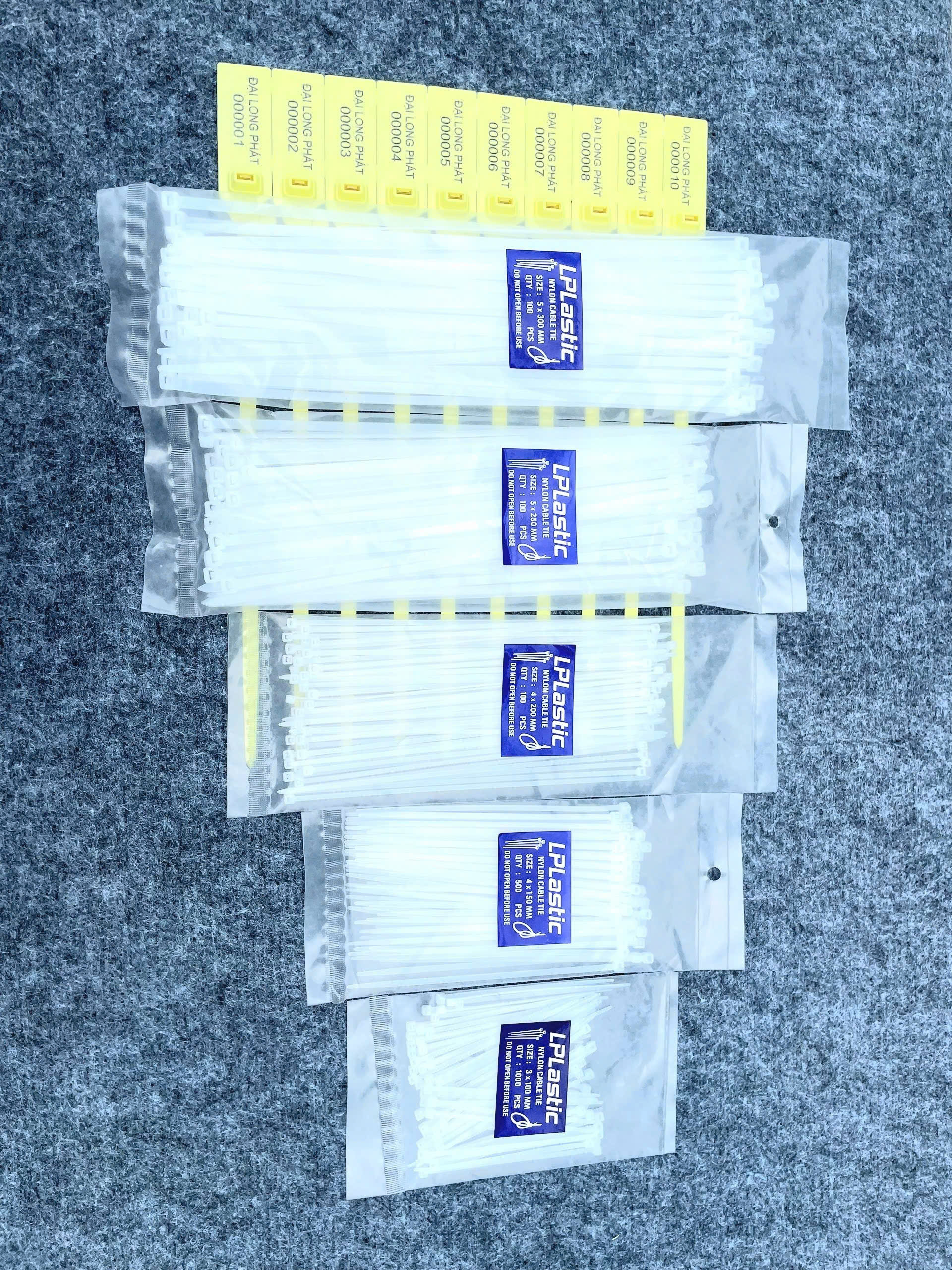 Dây rút nhựa  đủ kích thước – trắng, đen